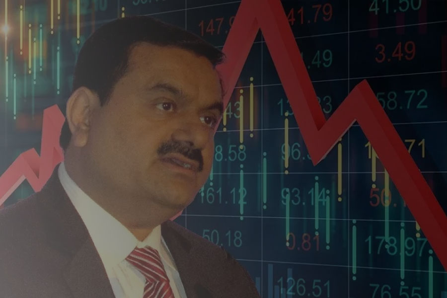 US charges Gautam Adani with fraud over bribery scheme and updates dgtl