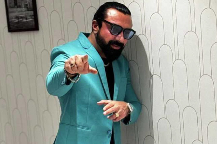 Ajaz Khan