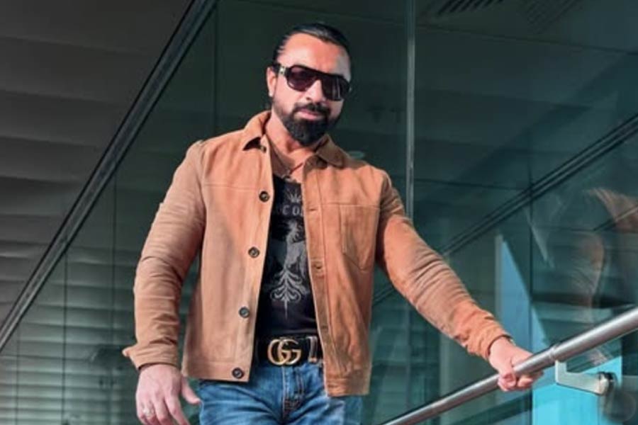 Ajaz Khan