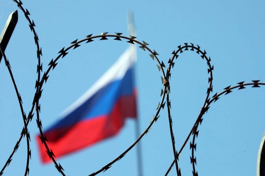 Russian Oreshnik missile hits Ukraine triggering explosions for three hours know speed range and threat of this weapon 