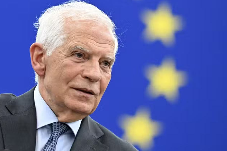 Donald Trump ally Lindsey Graham warns UK and Canada for aiding Israeli PM Benjamin Netanyahu arrest as per ICC 