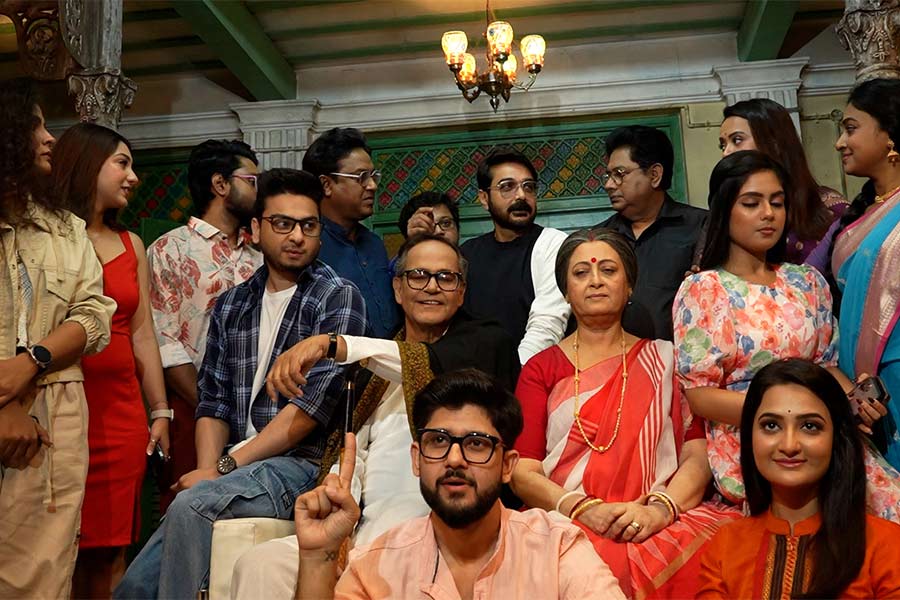 Bengali Actor Adrit Roy’s comeback in television after one year in new Bengali serial Mittir Bari dgtl