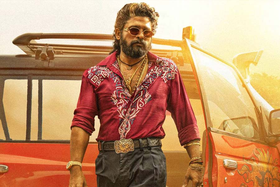 শোনা যাচ্ছে, এই ছবির ওটিটি, স্যাটেলাইট এবং সঙ্গীতের স্বত্ব বিক্রি হয়েছে মোট ৪২৫ কোটি টাকায়। একটি ওটিটি মাধ্যম ছবিটি ২৭৫ কোটি টাকায় কিনেছে। ছবির সঙ্গীত এবং স্যাটেলাইট স্বত্ব বিক্রি করা হয়েছে যথাক্রমে ৬৫ কোটি এবং ৮৫ কোটি টাকায়। ছবিমুক্তির আগেই প্রযোজনা সংস্থার ঘরে ঢুকে পড়েছে খরচের প্রায় দ্বিগুণ টাকা।