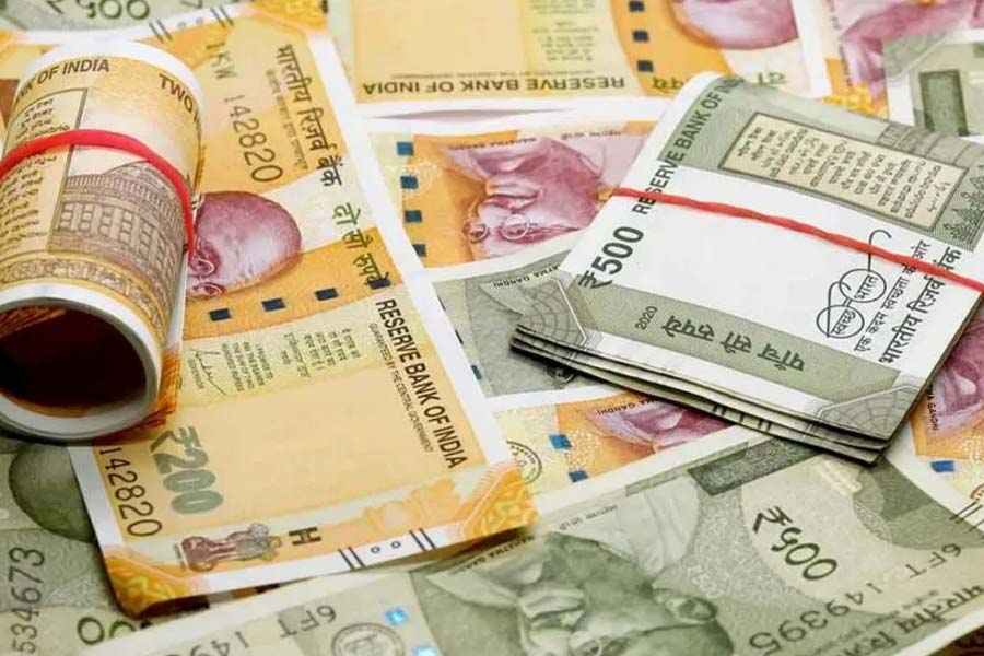 Inflation calculator Rs 1 crore value depreciate to Rs Rs 75 lakh know the details 