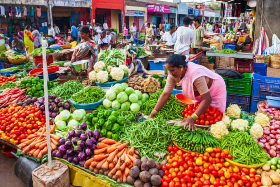 Inflation calculator Rs 1 crore value depreciate to Rs Rs 75 lakh know the details 