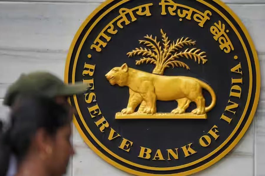 Inflation calculator Rs 1 crore value depreciate to Rs Rs 75 lakh know the details 