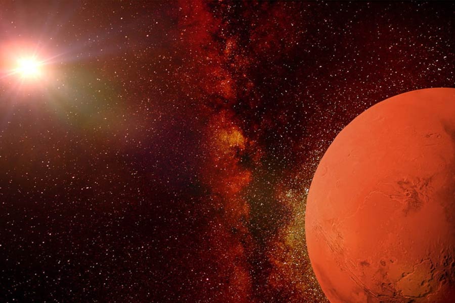 Biologist warns that humans could turn green while living on mars 