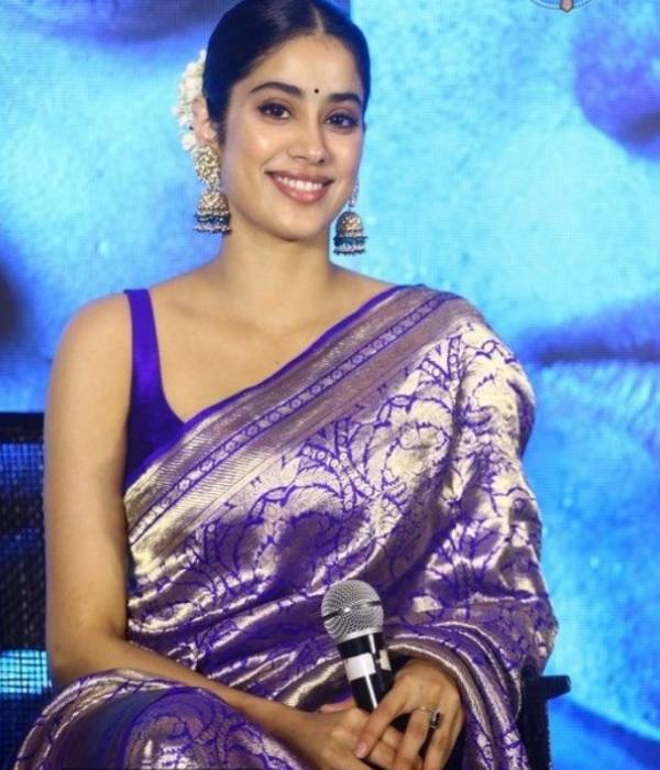 জাহ্নবী কপূর।