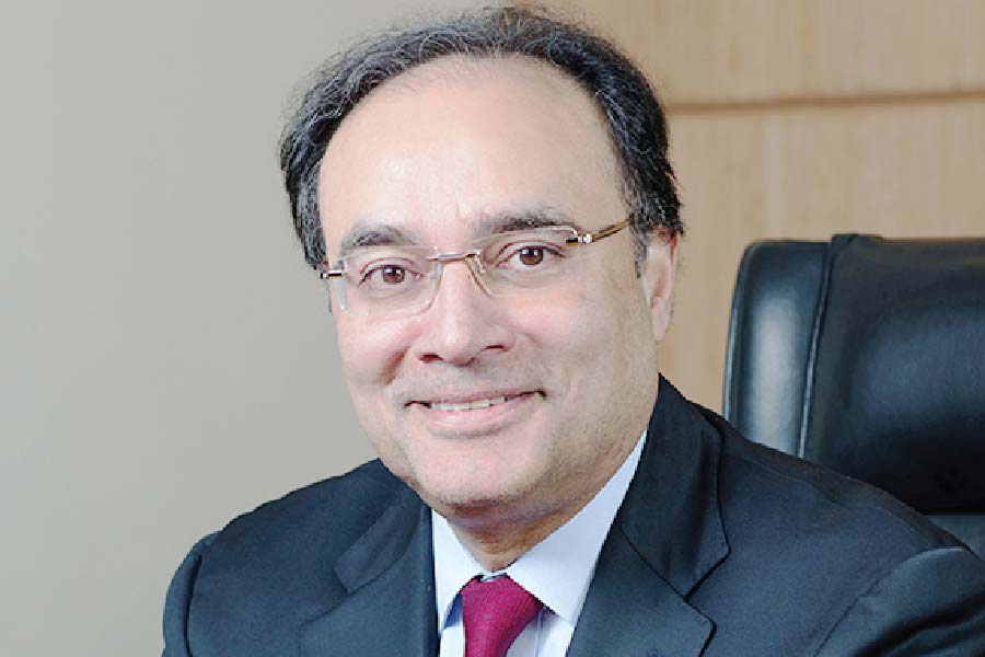 Pakistan cuts one and half lakh jobs Dissolves 6 Ministries to get IMF loan amid severe economic crisis