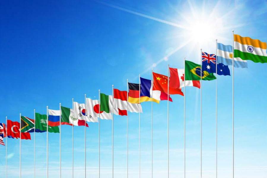 Pakistan cuts one and half lakh jobs Dissolves 6 Ministries to get IMF loan amid severe economic crisis