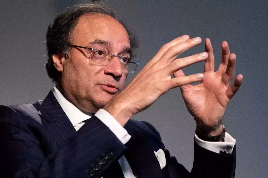 Pakistan cuts one and half lakh jobs Dissolves 6 Ministries to get IMF loan amid severe economic crisis