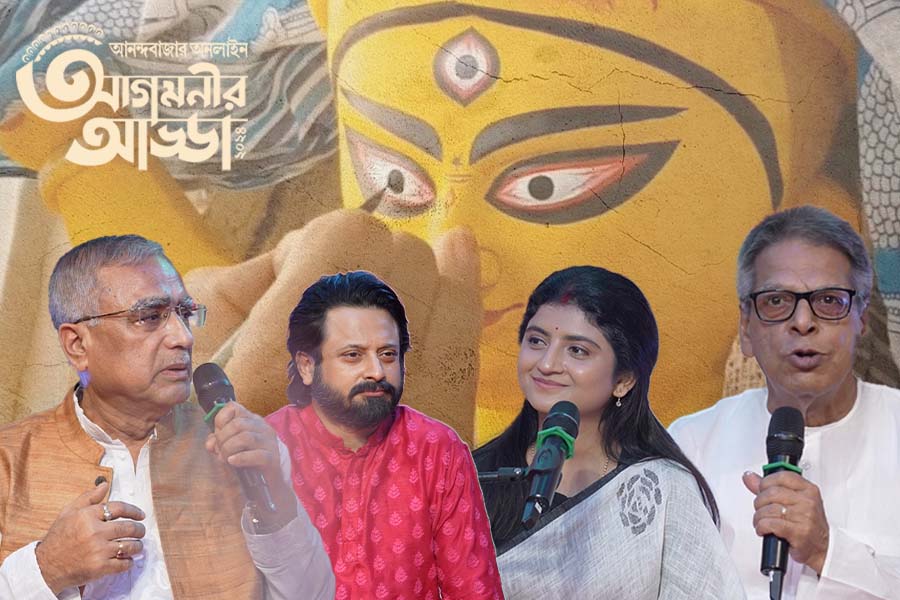 Spiritual stories behind Mahalaya discussed by Nrisingha Prasad Bhaduri, RP Banerjee, Aditi Munshi and Shiboprosad Mukherjee dgtlx