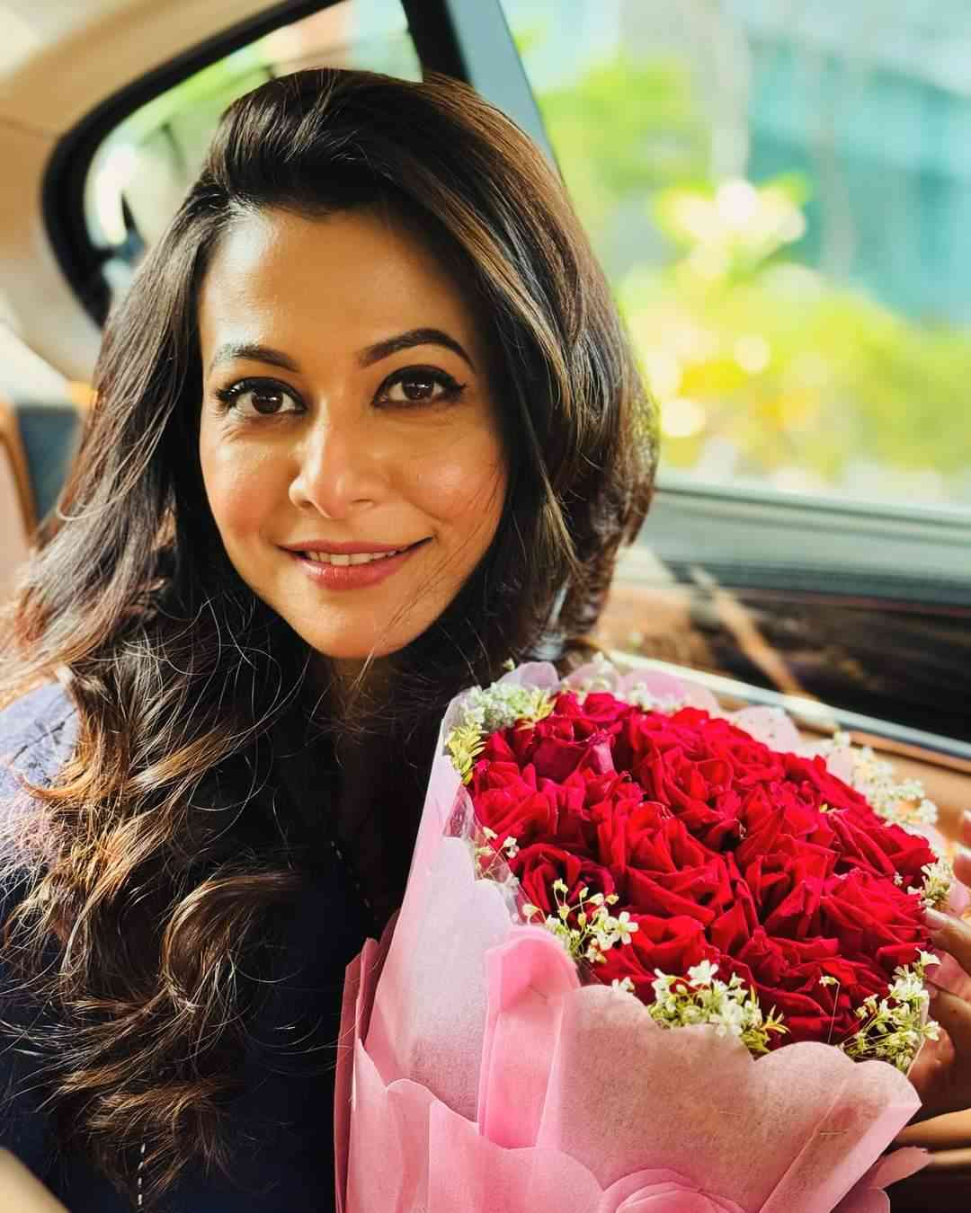 মিমি চক্রবর্তী থেকে শুরু করে জিৎ, শুভশ্রী গঙ্গোপাধ্যায়, পরমব্রত চট্টোপাধ্যায়, নুসরত জাহান, টলিপাড়ার তারকাদের শুভেচ্ছাবার্তায় ভরে উঠেছে কোয়েলের পোস্টের মন্তব্য বাক্স। এই প্রতিবেদনটি ‘আনন্দ উৎসব’ ফিচারের একটি অংশ।