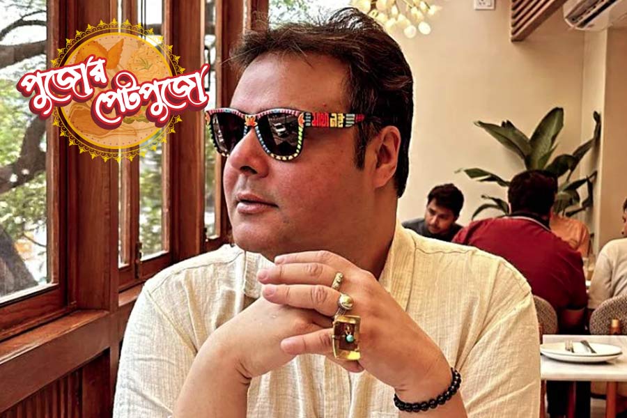 Actor Sujoy Prasad Chatterjee shares his food experience during Durga Puja dgtl