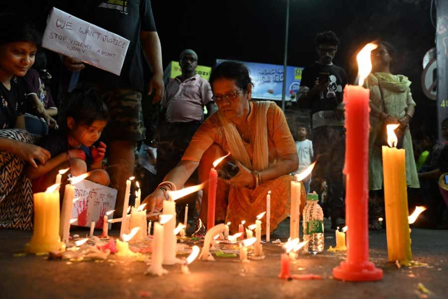 RG Kar Protest: Sales of candles boosted by civil society movement