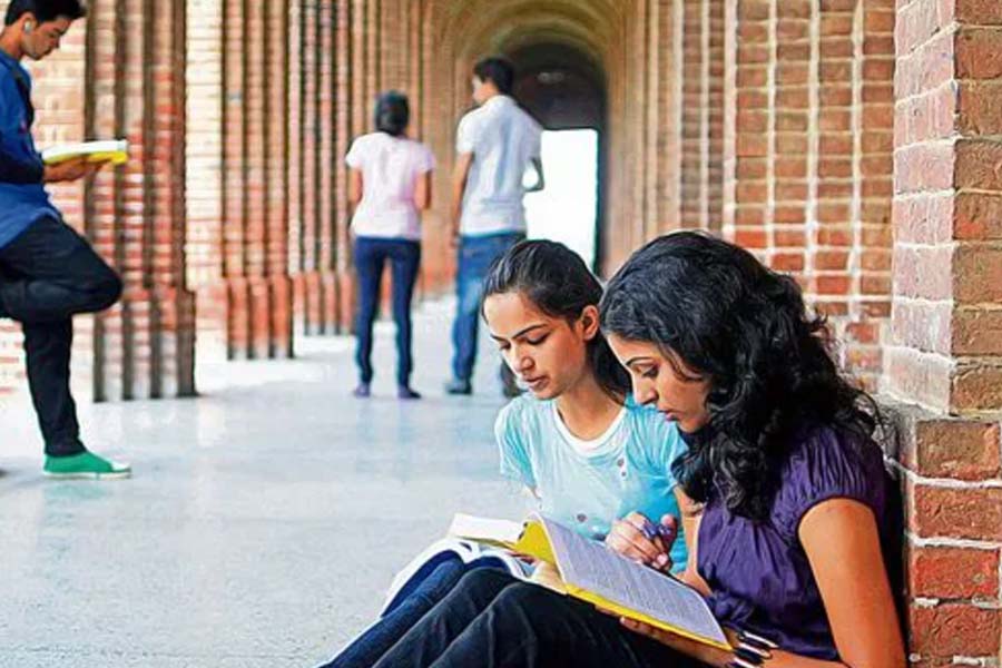 From beggar to doctor, how a girl chases her dream 