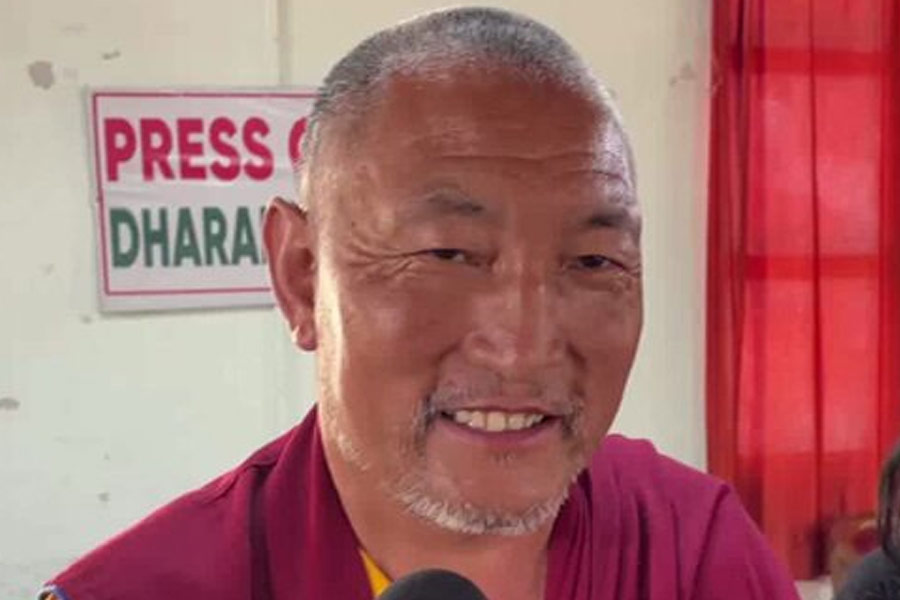 From beggar to doctor, how a girl chases her dream 