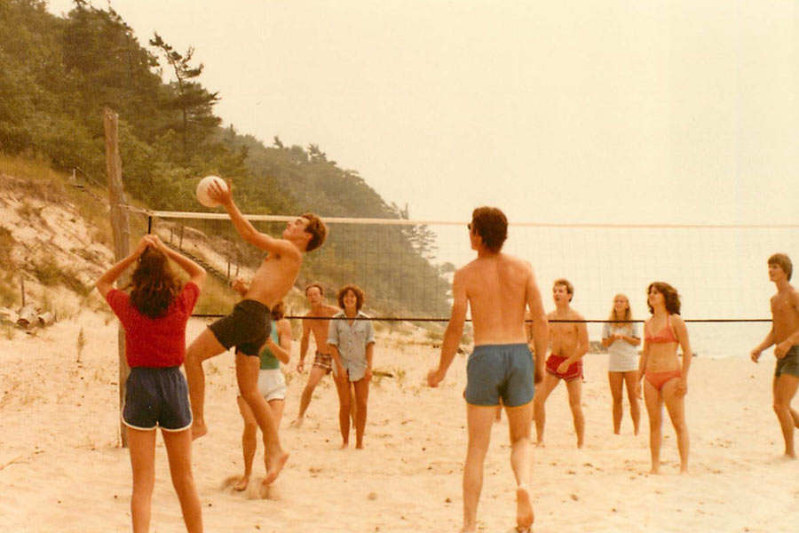 Iran 1st Supreme Leader Ruhollah Khomeini India connection know the details 