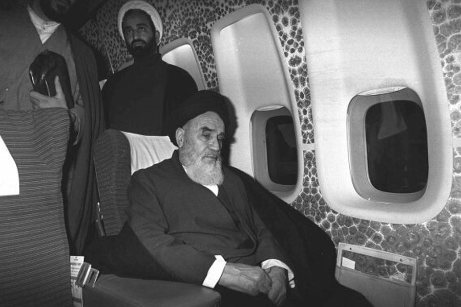 Iran 1st Supreme Leader Ruhollah Khomeini India connection know the details 