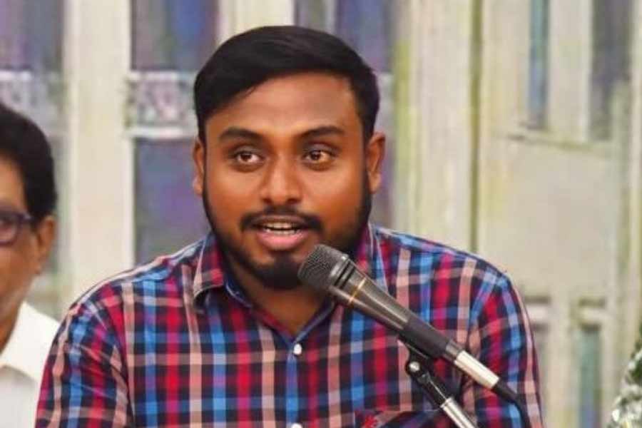 কলকাতা মেডিক্যাল কলেজের জুনিয়র ডাক্তার অনিকেত কর।