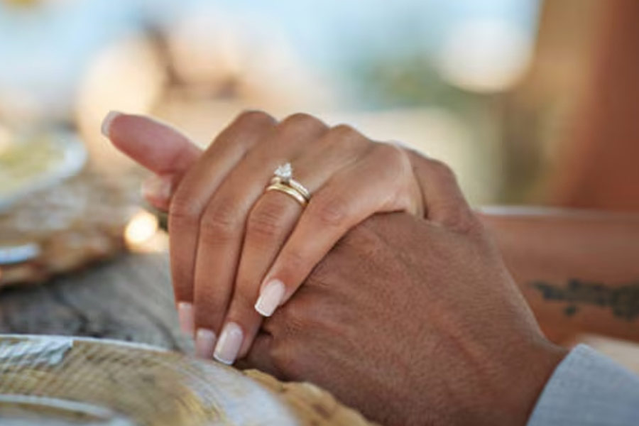 Young women in Indonesia are entering into short-term marriages with male tourists