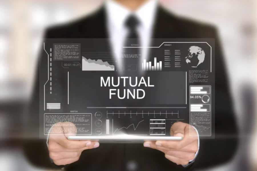 Active and passive mutual funds know differences and benefits 