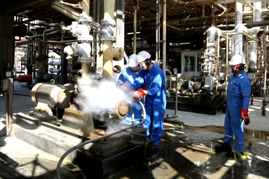 Crude oil price concern know its impact on India due to Iran Israel conflict 