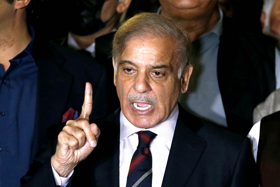 Pakistan may split into 3 to 4 pieces amid civil war like situation say experts 