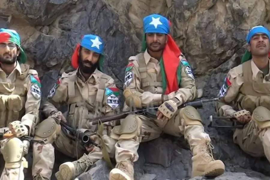 Pakistan may split into 3 to 4 pieces amid civil war like situation say experts 