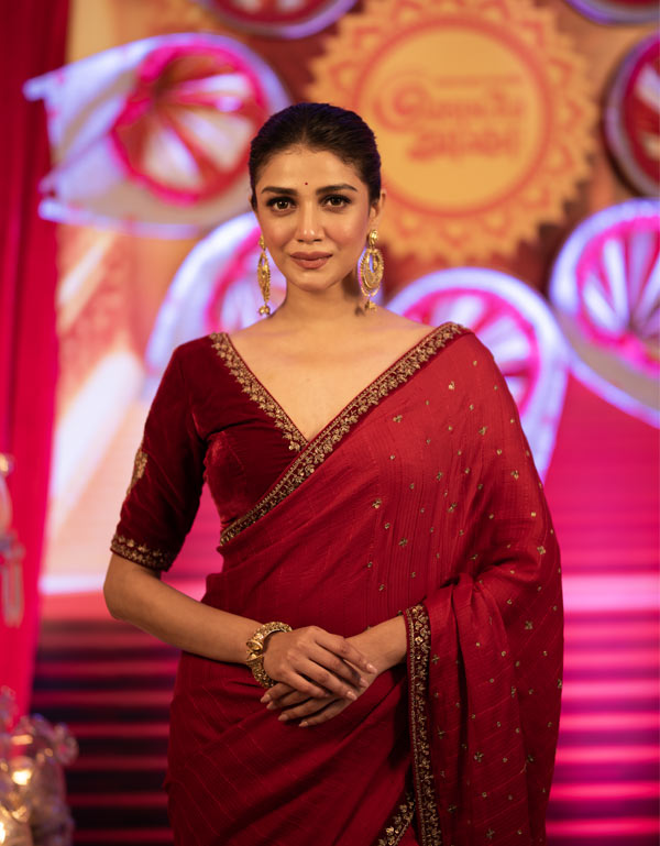 Ritabhari Chakraborty, Swastika Mukherjee and other actors share Durga Puja 2024 look from Sasthi to Dashami 