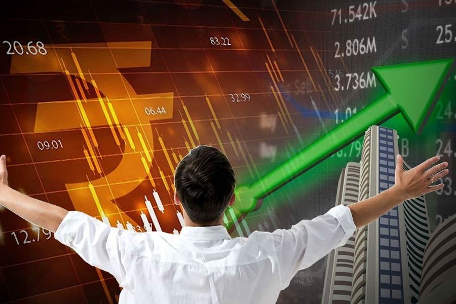 Stock Market reversed its 6 session losing streak Nifty above 25000 Sensex 585 point up