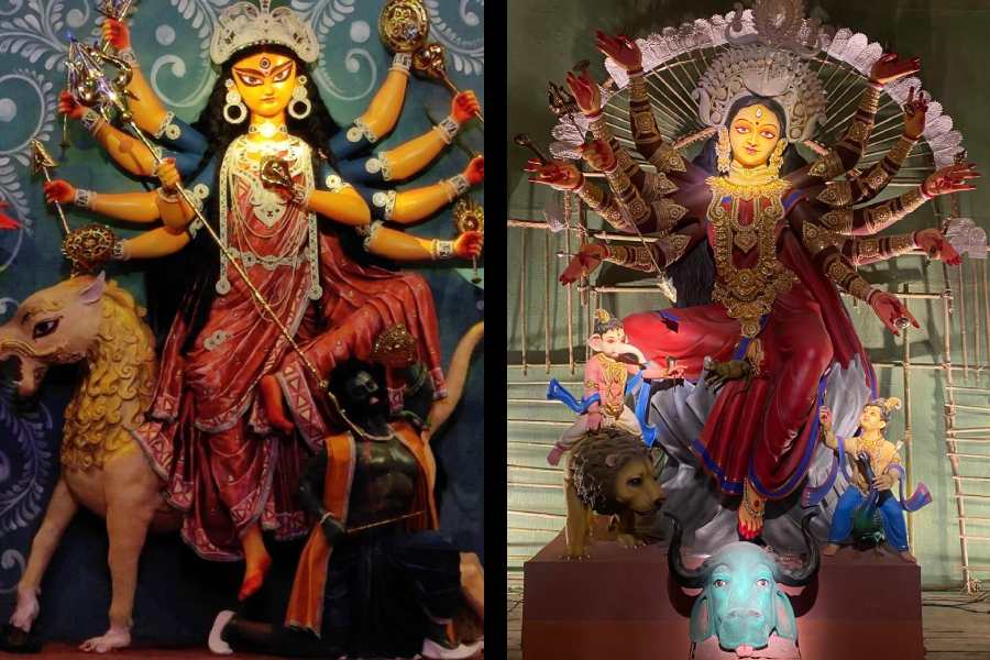 West Bengal Government gave Bishwa Bangla Sharad Samman at Sasthi 