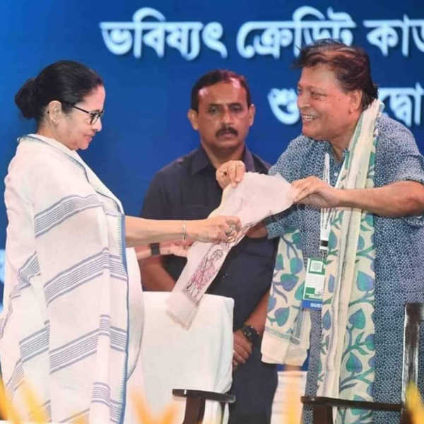 বীরেন বসাকের ফেসবুক পেজ থেকে।