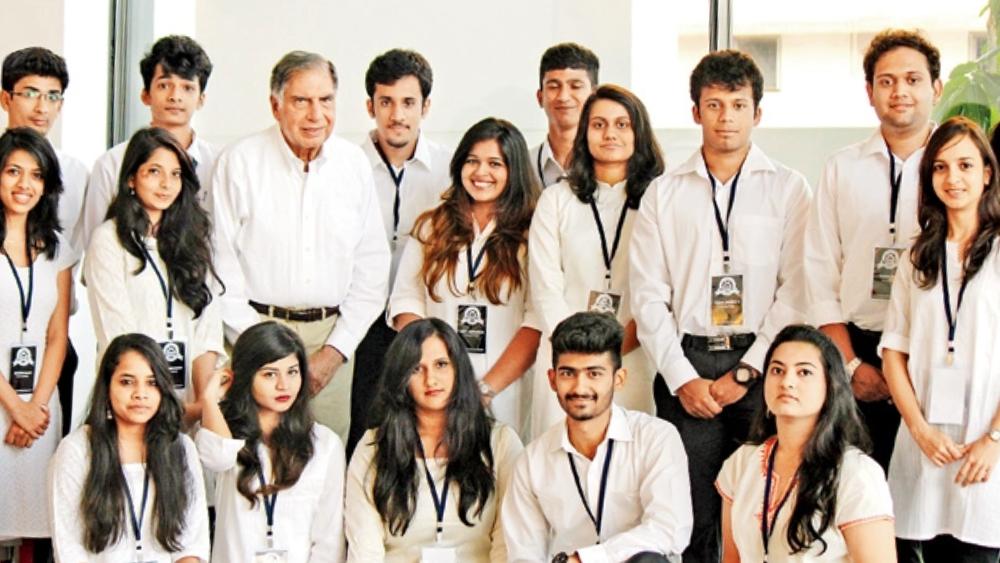 All needs to know about friendship of Ratan Tata and his assistant Shantanu Naidu