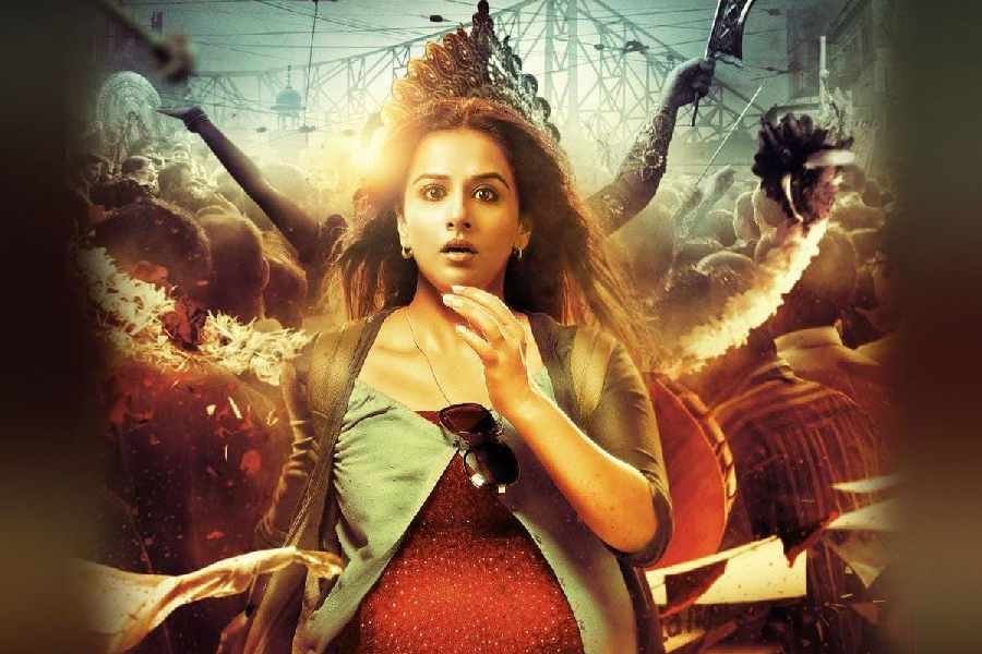 কাহানি: সিনেমায় ক্রাইম থ্রিলারের চৌহদ্দিকে আরও কিছুটা প্রসারিত করেছিলেন পরিচালক সুজয় ঘোষ। নেপথ্যে বিদ্যা বালন অভিনীত ‘কাহানি’। ২০১২ সালে এই ছবি বলিউডে হইচই ফেলে দিয়েছিল। সঙ্গে দুর্গাপুজোর আমেজকে গল্পে ধরেছিলেন বাঙালি পরিচালক সুজয়। 