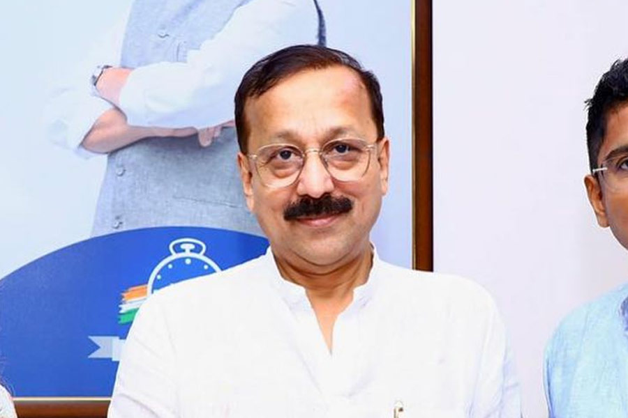 What are the different security categories in India and who all get the cover 