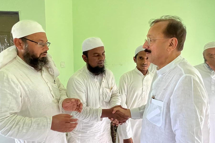 All needs to know about net worth and personal life of Baba Siddique 