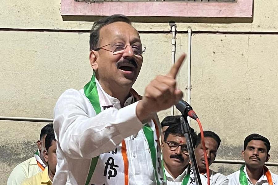 All needs to know about net worth and personal life of Baba Siddique 