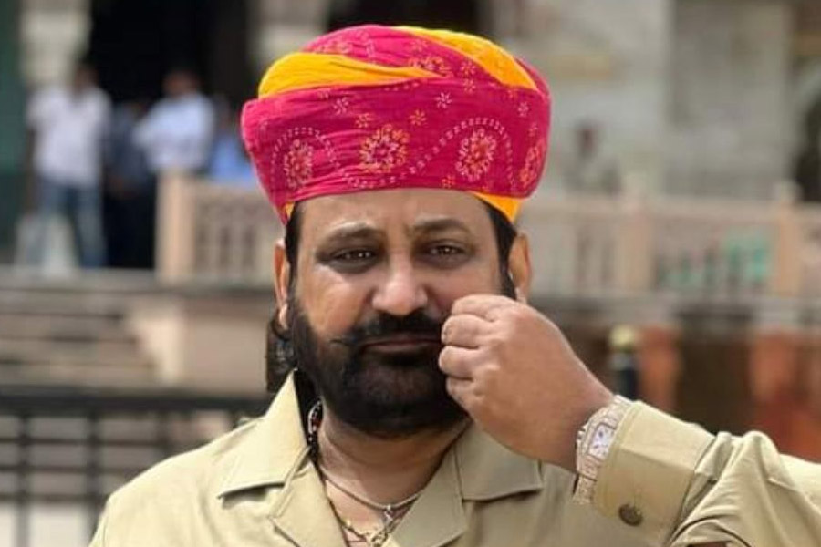 Lawrence Bishnoi gang comprise with 700 shooters why they want to kill Salman Khan 