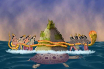 এর পর সমুদ্রমন্থন ঘিরে দেবাসুরে হয় সংঘর্ষ। সমুদ্রমন্থনে উঠেছিল গরল ও অমৃত, উঠেছিল নানা মণিমানিক্যের সম্ভার। এই সমুদ্রমন্থনের সময়ই বিষ্ণু ফিরে পেয়েছিলেন লক্ষ্মীকে।