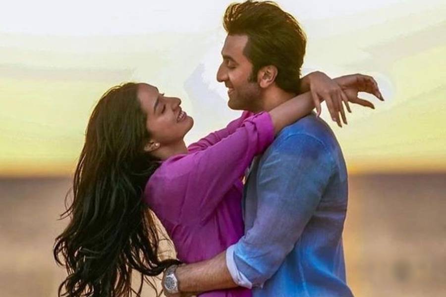 Image Of Shraddha Kapoor, Ranbir Kapoor