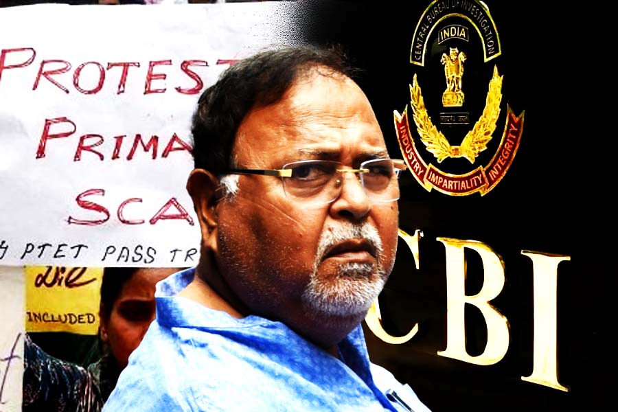 CBI interrogated the Partha Chatterjee based on the documents found from Bikash Bhavan dgtl