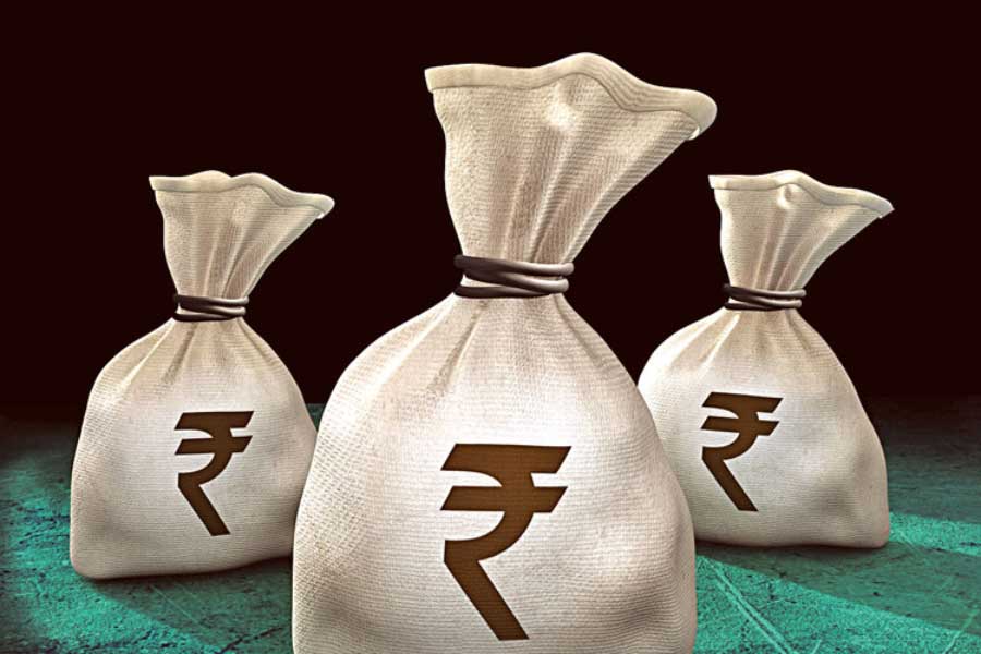 Retail inflation in September hits 9 months high which items get costlier and cheaper