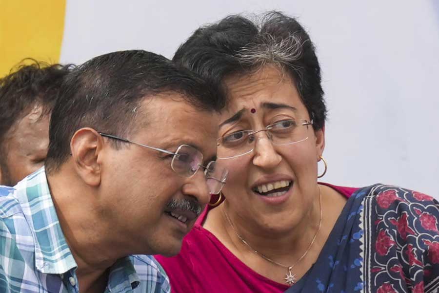 Delhi is in financial crisis as extra spending indicates they can fall into revenue deficit 