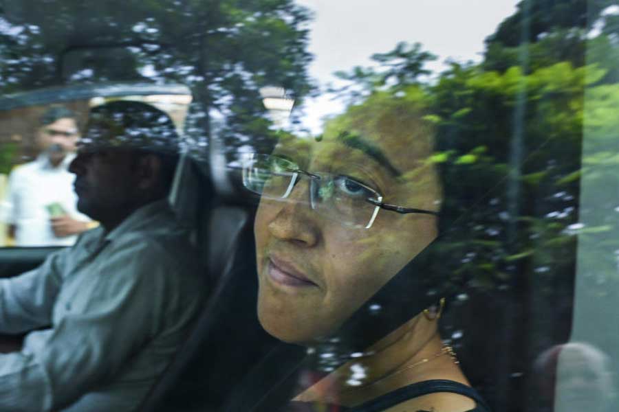 Delhi is in financial crisis as extra spending indicates they can fall into revenue deficit 