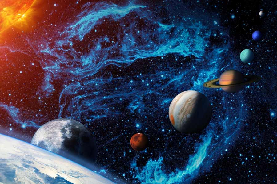 Astronauts salary structure in space agencies like NASA and Roscosmos 