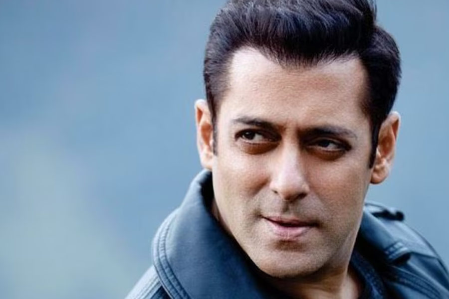 Salman Khan once revealed the story behind his iconic bracelet 