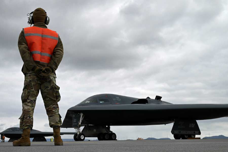 US B 2 Spirit stealth bomber attacked on Houthis hideouts in Yemen know its firepower 