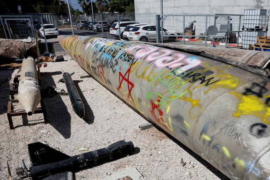 US B 2 Spirit stealth bomber attacked on Houthis hideouts in Yemen know its firepower 