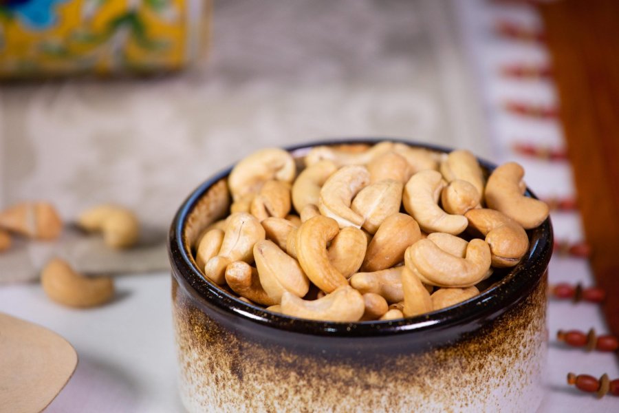 cashew nuts